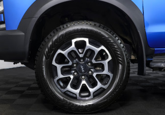 Подержанный автомобиль JAC T9 2024 года (21 фото)