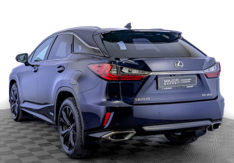 Подержанный автомобиль Lexus RX 2019 года (7 фото)