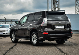 Подержанный автомобиль Lexus GX 2018 года (7 фото)