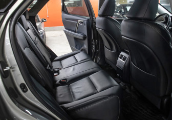 Подержанный автомобиль Lexus RX 2020 года (12 фото)