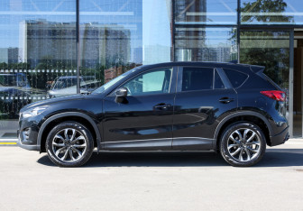 Подержанный автомобиль Mazda CX-5 2015 года (8 фото)