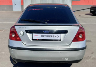 Подержанный автомобиль Ford Mondeo Liftback 2001 года (6 фото)