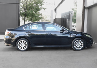 Подержанный автомобиль Mazda 6 Sedan 2010 года (4 фото)