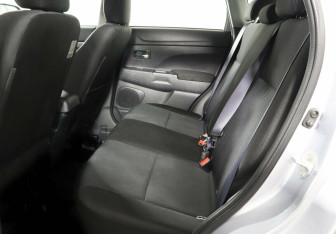 Подержанный автомобиль Mitsubishi ASX 2012 года (9 фото)