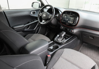 Подержанный автомобиль Kia Soul 2021 года (10 фото)