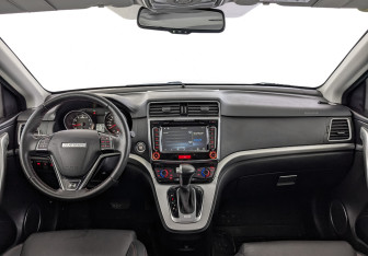 Подержанный автомобиль Haval H6 2019 года (14 фото)