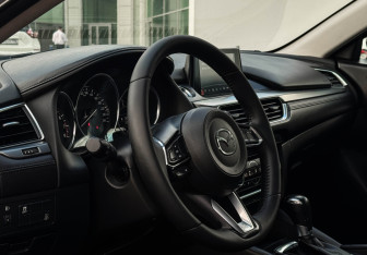 Подержанный автомобиль Mazda 6 Sedan 2018 года (13 фото)