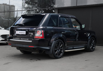 Подержанный автомобиль Land Rover Range Rover Sport 2011 года (4 фото)