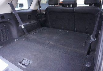 Подержанный автомобиль Infiniti JX 2013 года (9 фото)