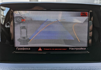 Подержанный автомобиль Audi Q3 2017 года (27 фото)