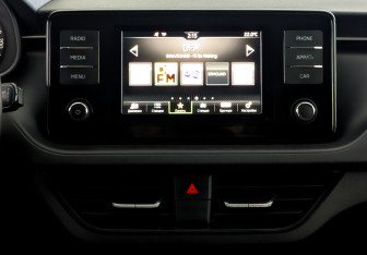 Подержанный автомобиль Skoda Rapid Liftback 2021 года (15 фото)