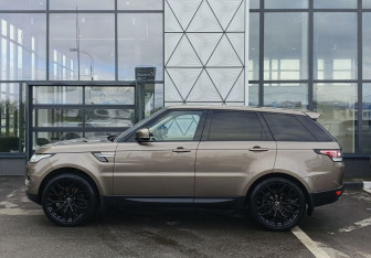 Подержанный автомобиль Land Rover Range Rover Sport 2015 года (8 фото)