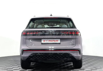 Новый Volkswagen Teramont 2025 (8 фото)