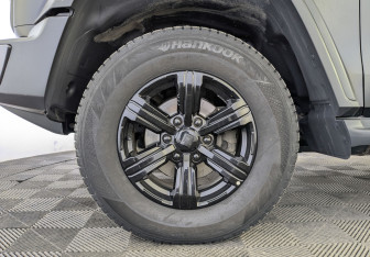 Подержанный автомобиль Tank 300 2023 года (12 фото)