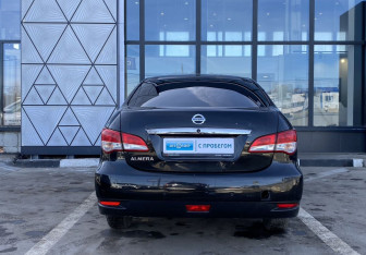 Подержанный автомобиль Nissan Almera Sedan 2015 года (7 фото)