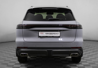 Подержанный автомобиль Chery Tiggo 9 2024 года (6 фото)