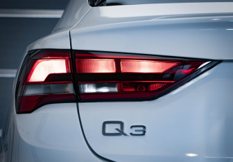 Подержанный автомобиль Audi Q3 Sportback 2023 года (35 фото)