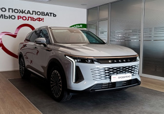 Подержанный автомобиль Exeed RX 2023 года (3 фото)