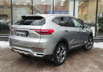 Подержанный автомобиль Haval F7 2021 года (8 фото)