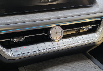 Подержанный автомобиль Tank 500 2023 года (14 фото)