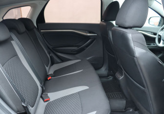 Подержанный автомобиль LADA (ВАЗ) Vesta Wagon 2018 года (19 фото)