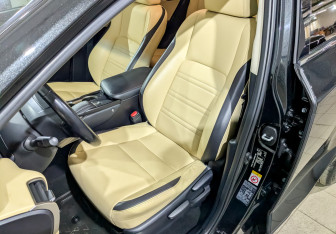 Подержанный автомобиль Lexus NX 2016 года (20 фото)