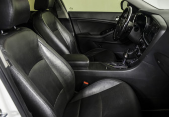 Подержанный автомобиль Kia Optima Sedan 2013 года (10 фото)