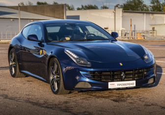 Подержанный автомобиль Ferrari FF 2015 года (5 фото)