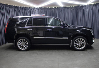 Подержанный автомобиль Cadillac Escalade Suv 2020 года (4 фото)