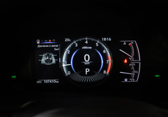 Подержанный автомобиль Lexus ES 2020 года (16 фото)