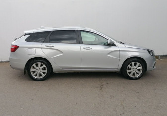 Подержанный автомобиль LADA (ВАЗ) Vesta Wagon 2020 года (4 фото)
