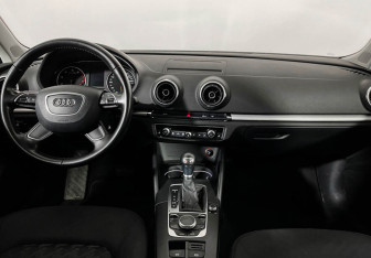 Подержанный автомобиль Audi A3 Hatchback 2013 года (11 фото)