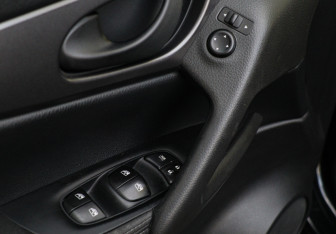 Подержанный автомобиль Nissan Qashqai 2020 года (12 фото)