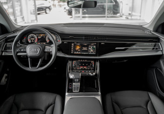 Новый Audi Q8 2025 (21 фото)