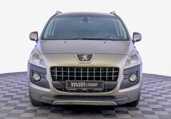 Подержанный автомобиль Peugeot 3008 2012 года (2 фото)