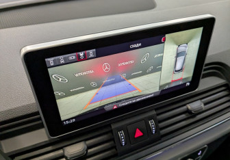 Подержанный автомобиль Audi Q5 2017 года (23 фото)