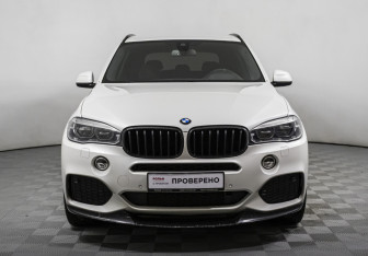 Подержанный автомобиль BMW X5 2016 года (2 фото)