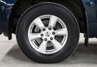 Подержанный автомобиль Toyota Land Cruiser Prado 2019 года (26 фото)