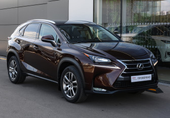 Подержанный автомобиль Lexus NX 2016 года (3 фото)