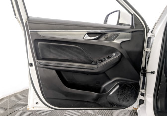 Подержанный автомобиль Haval Jolion 2022 года (19 фото)