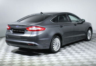 Подержанный автомобиль Ford Mondeo Sedan 2019 года (3 фото)