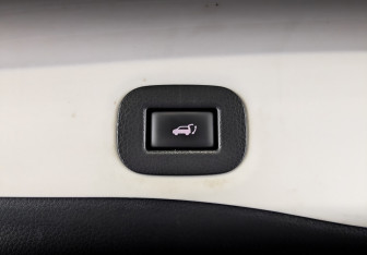 Подержанный автомобиль Nissan X-Trail 2018 года (25 фото)