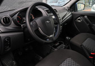 Подержанный автомобиль LADA (ВАЗ) Granta Liftback 2021 года (12 фото)
