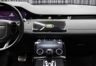 Подержанный автомобиль Land Rover Range Rover Evoque 2019 года (15 фото)