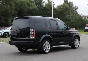 Подержанный автомобиль Land Rover Discovery 2014 года (5 фото)