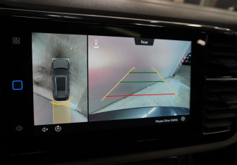 Подержанный автомобиль Jetta VS7 2023 года (16 фото)