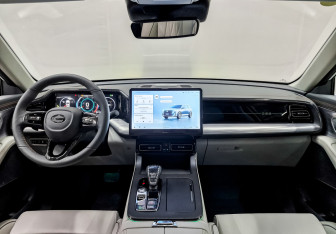 Новый GAC GS8 2025 (10 фото)