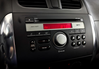Подержанный автомобиль Suzuki SX4 Hatchback 2013 года (25 фото)
