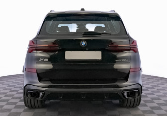 Новый BMW X5 2025 (6 фото)