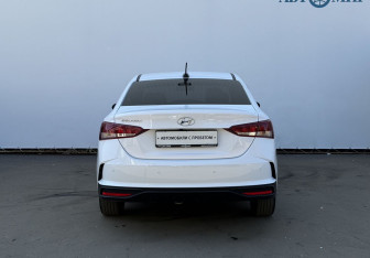 Подержанный автомобиль Hyundai Solaris Sedan 2021 года (6 фото)